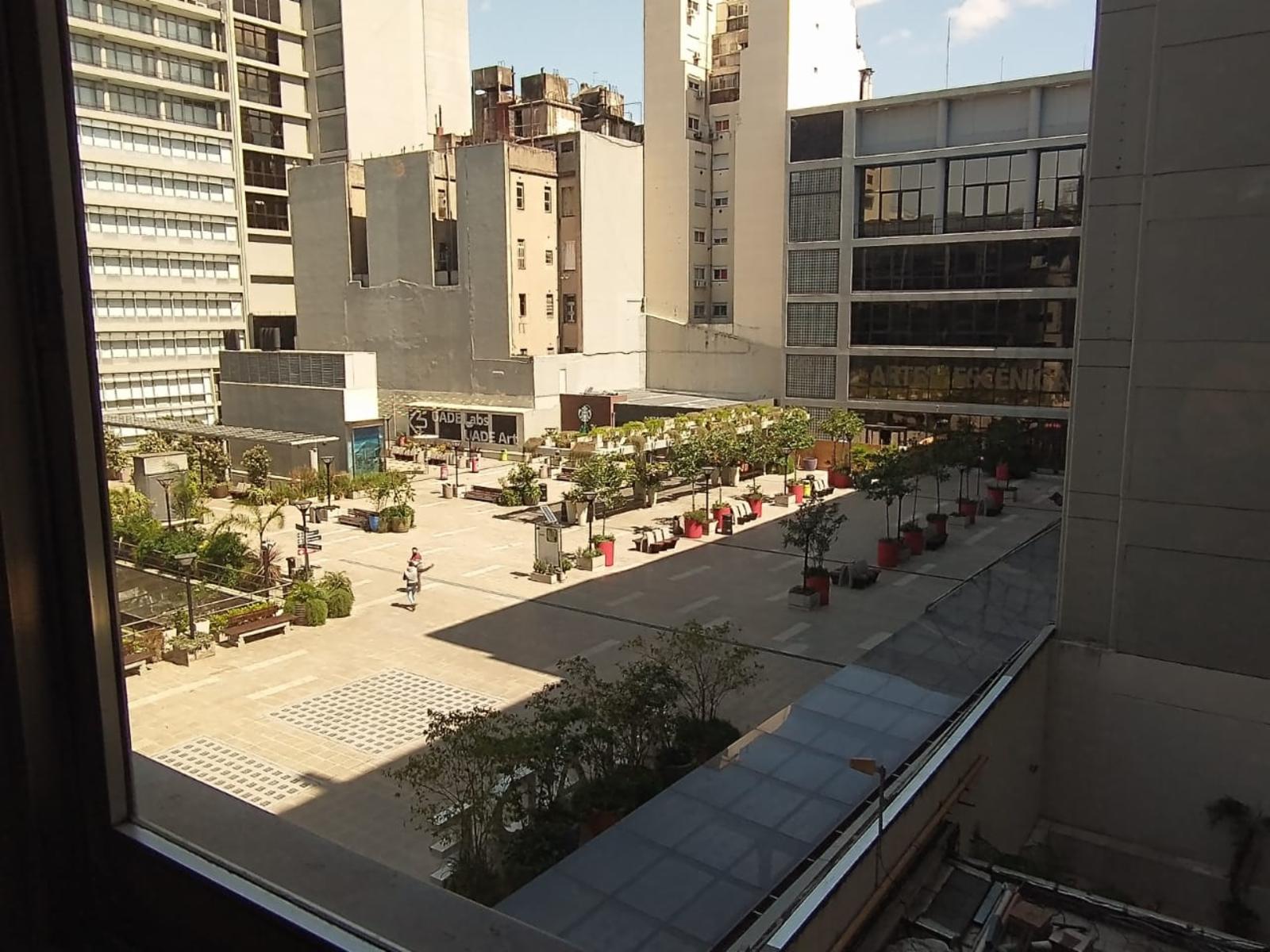 MUY BUENAS OFICINAS EN SEMIPISO DE 130 M2 SOBE AV. 9 DE JULIO