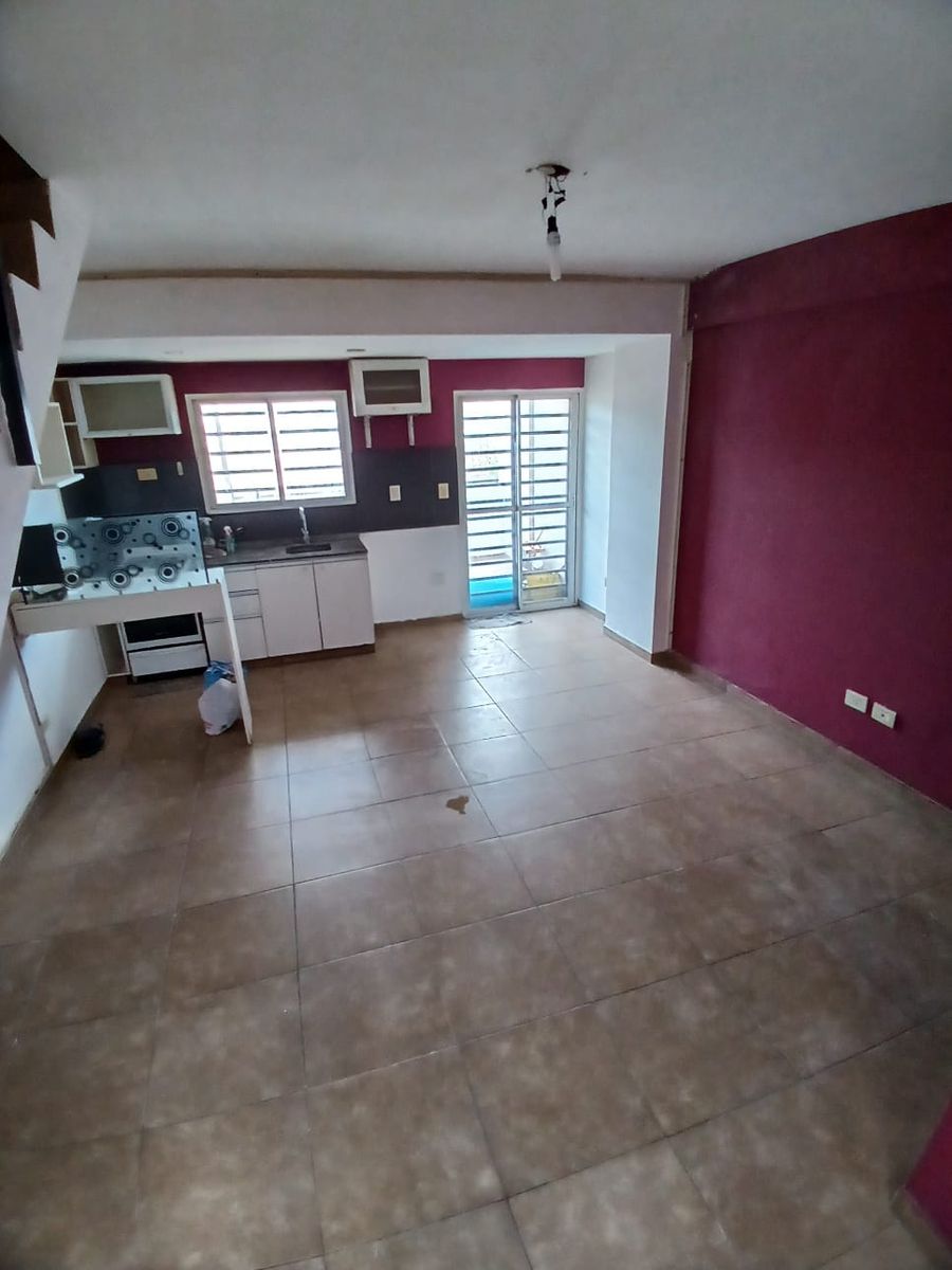 ALQUILER 2 AMB EN DUPLEX BALCON TERRAZA (EDIFICIO 3 PLANTAS) VILLA PUEYRREDON