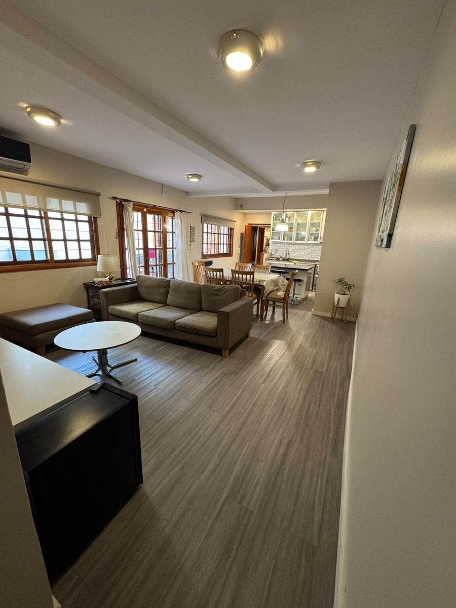 PH 5 Amb. C/fte - Patio - Terraza - Impecable