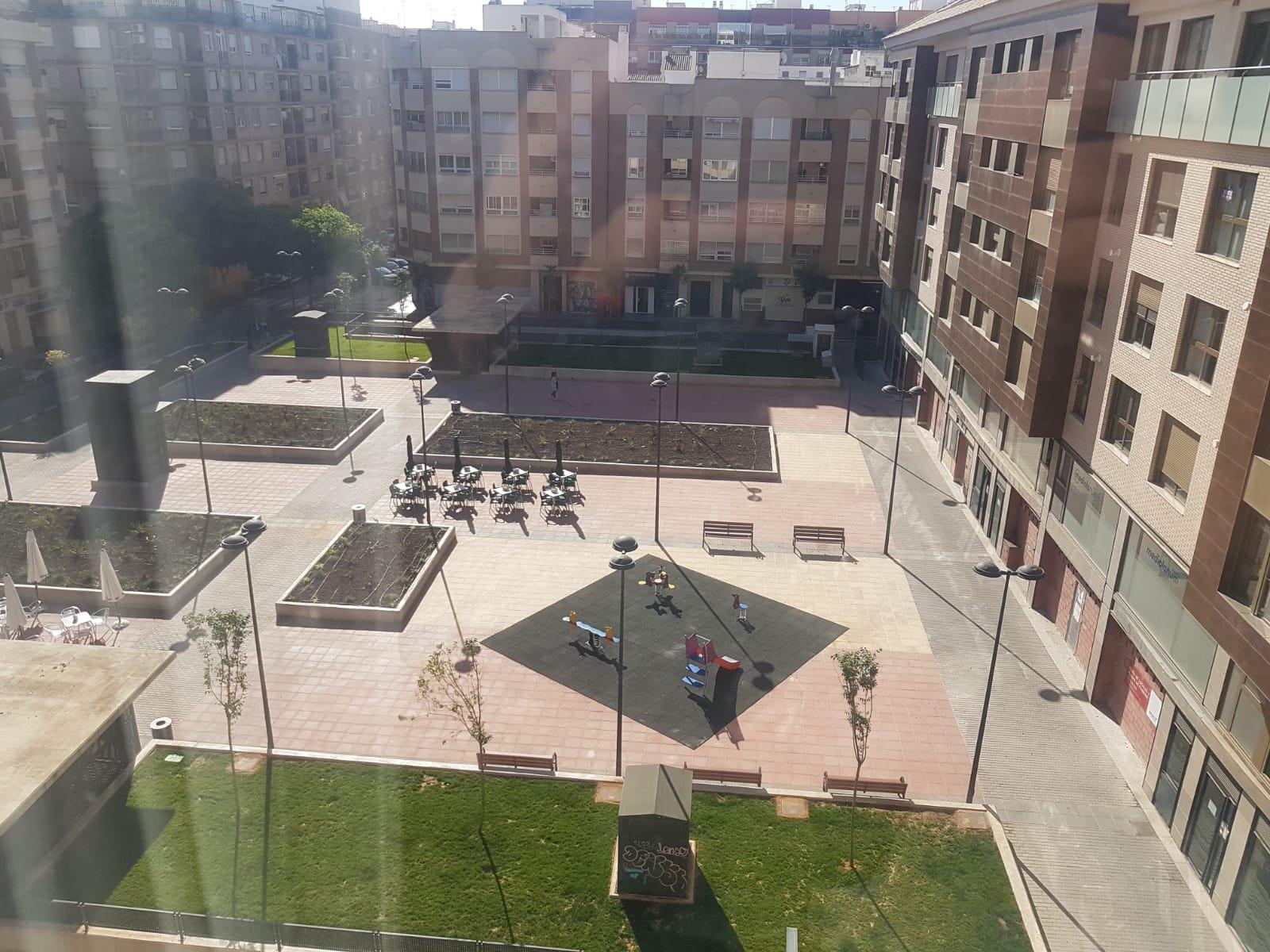 PISO EN ZONA FADRELL