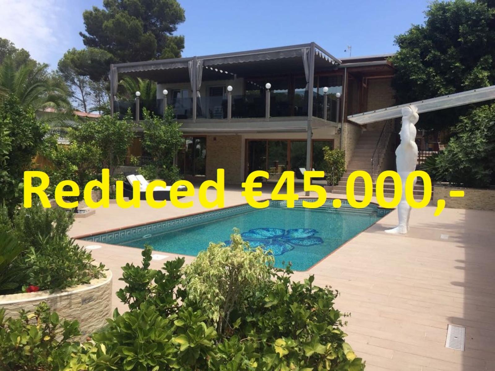 Villa de lujo de 200 m² en Los Balcones