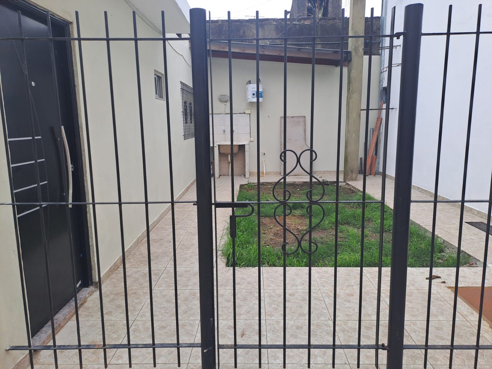 LA TABLADA-ALQUILER-DEPARTAMENTO DE 2 AMBIENTES