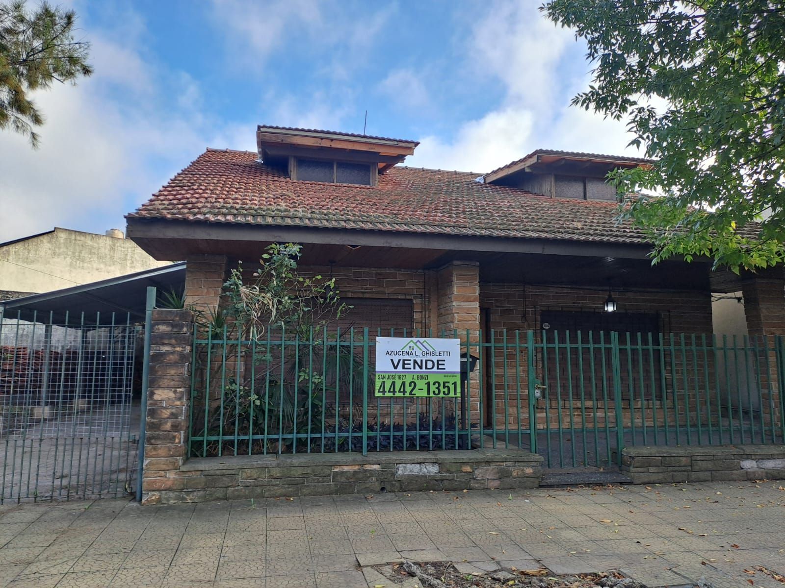 ALDO BONZI-VENTA-CASA DE 6 AMBIENTES