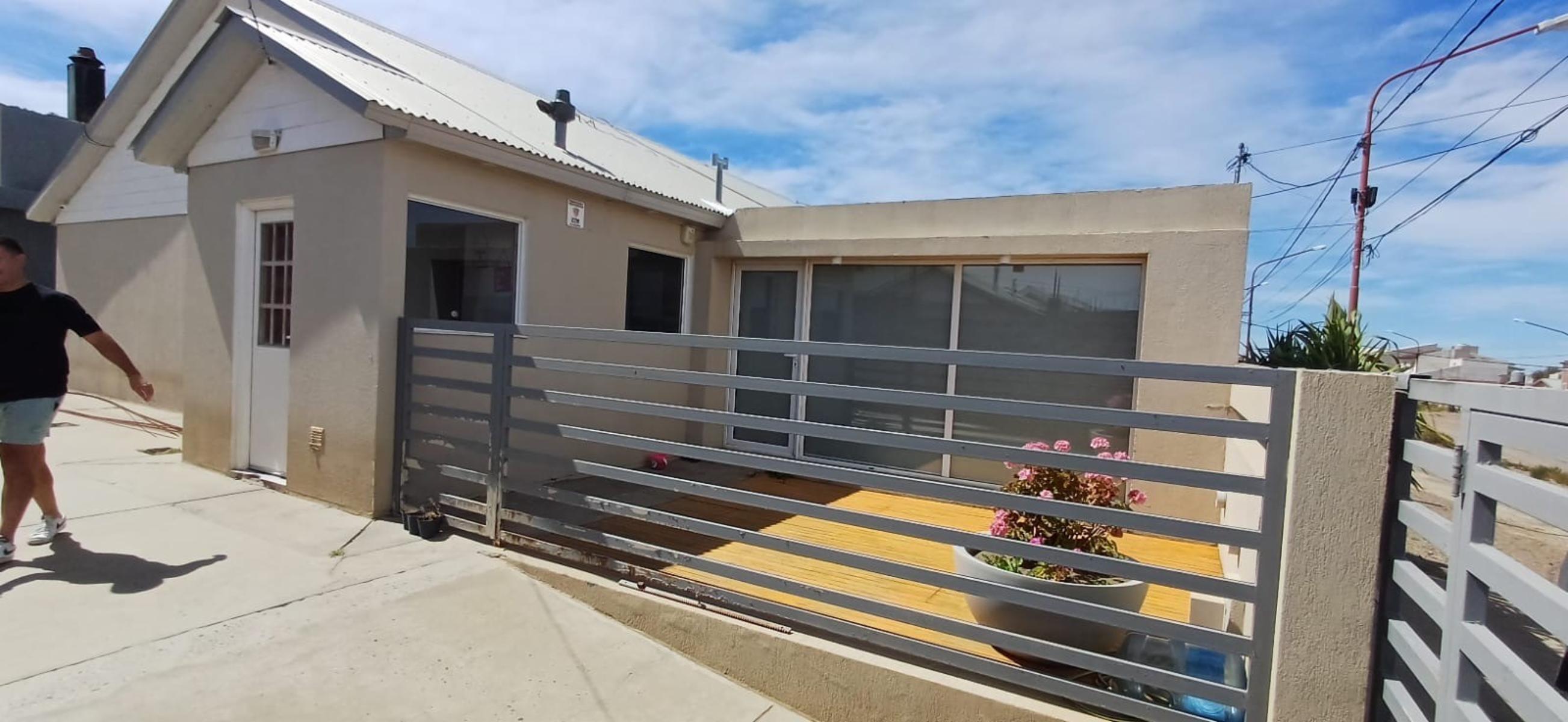 Hermosa casa grande de 3 dormitorios