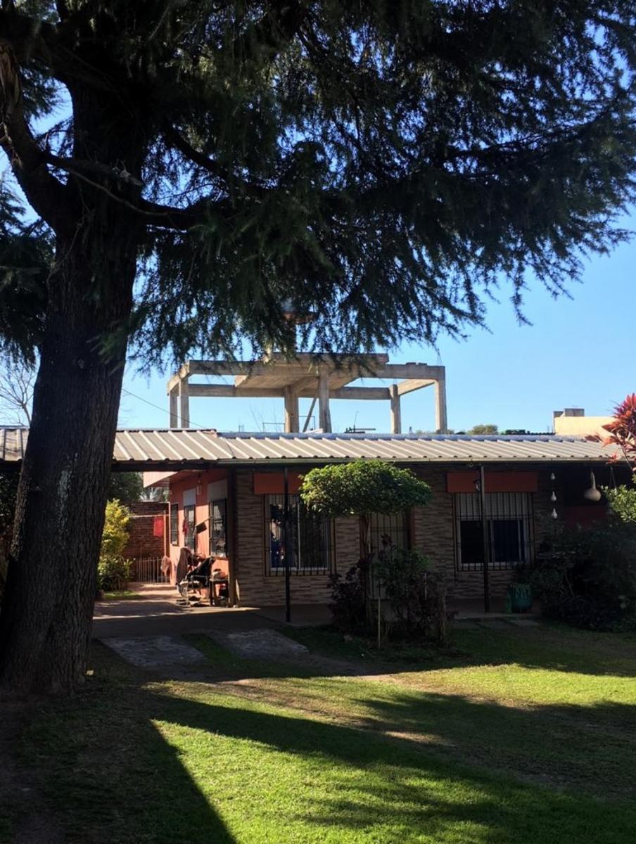 Venta, casa Villa de Mayo