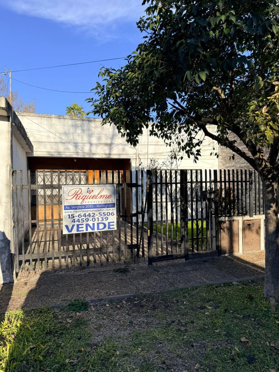 VENTA PH DOS AMBIENTES AL FRENTE. ADEMÁS DPTO AL FONDO