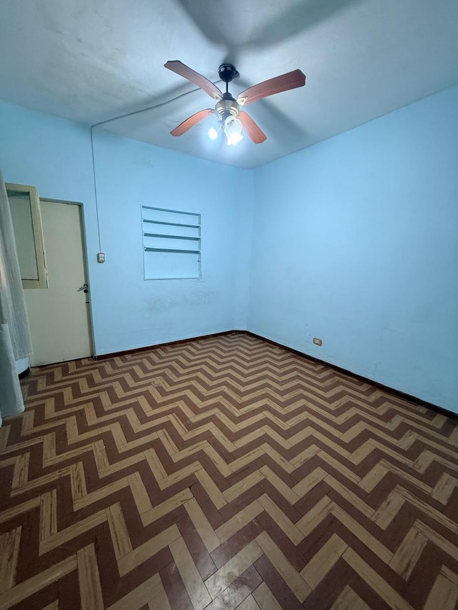 VENTA PROPIEDAD DOS AMBIENTES . ADEMÁS DPTO AL FONDO