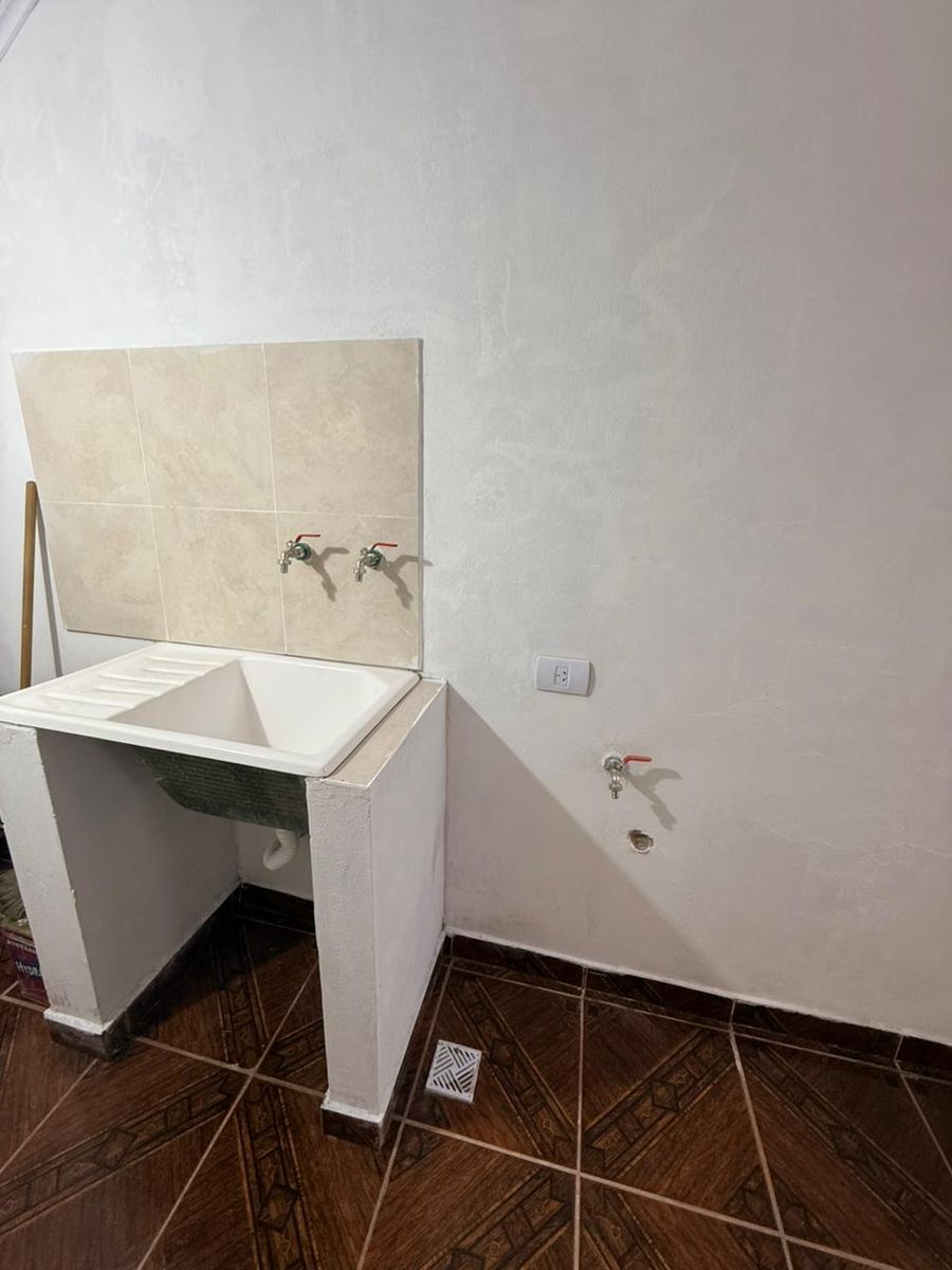 ALQUILER DPTO DOS AMBIENTES A ESTRENAR, IMPECABLE PARA MUDARSE YA.