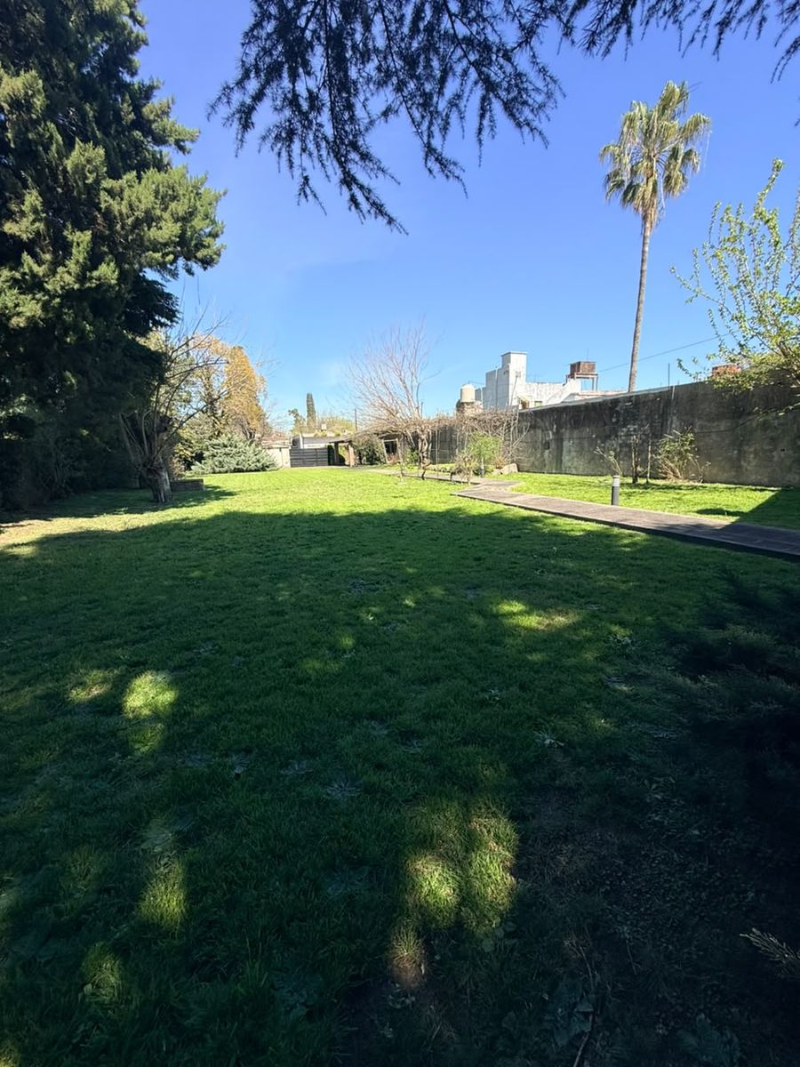 VENTA PROPIEDAD CON EXCELENTE LOTE