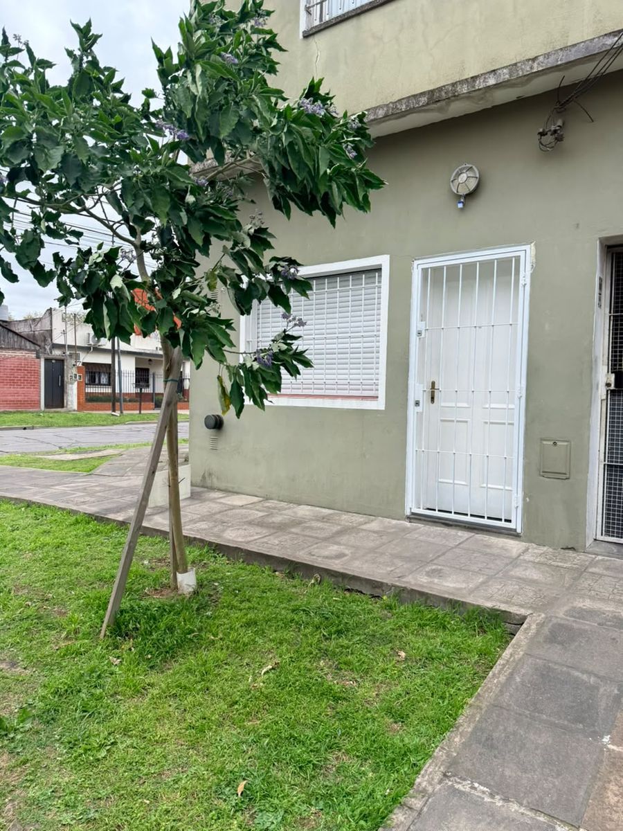ALQUILER IMPECABLE MONOAMBIENTE