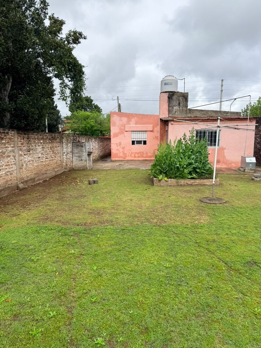 VENTA CASA TRES AMBIENTES A TERMINAR