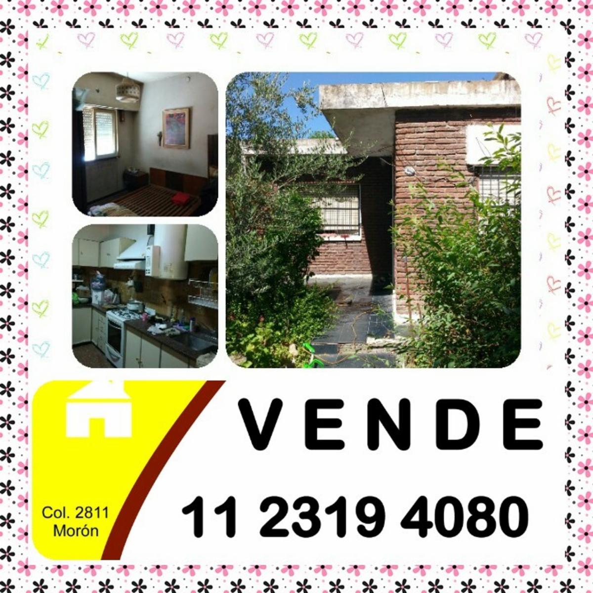 Venta casa 4 ambientes 2 dormitorios  cochera cubierta 4 autos en Ituzaingó