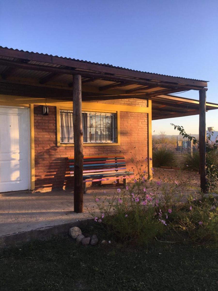 CASA ANISACATE DE DOS DORMITORIOS