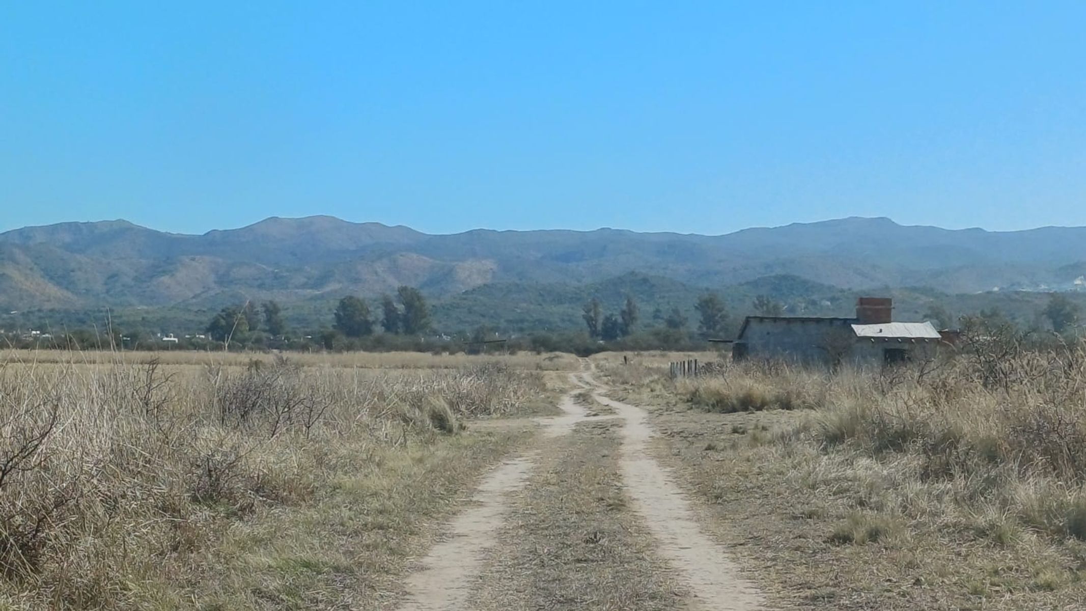 ALTA GRACIA LOTES CON ESCRITURA