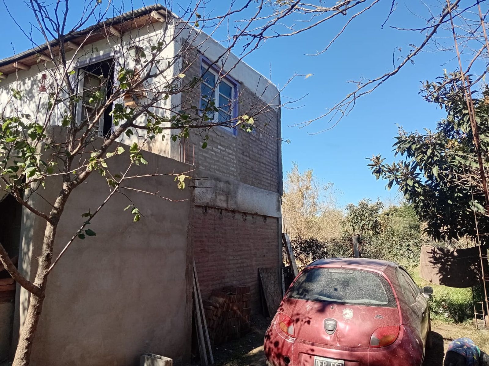 CASA CON ESCRITURA DE DOMINIO VALLE DE ANISACATE