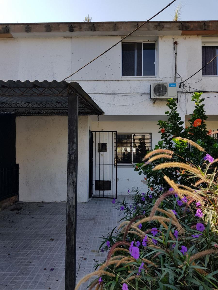 Duplex a 4 Cuadras de Rambla de Las Americas Colonia Uruguay