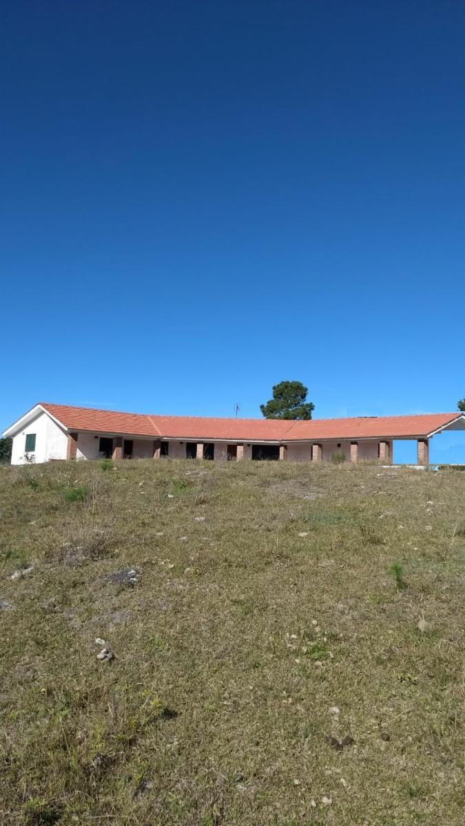 excelente casa en Oliva(Cba)