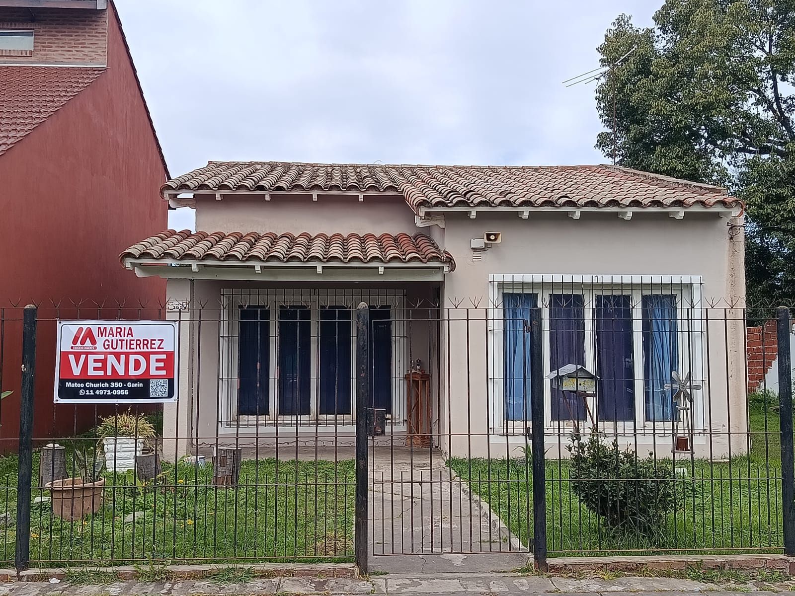 CASA GARIN CENTRO - EXCELENTE UBICACIÓN