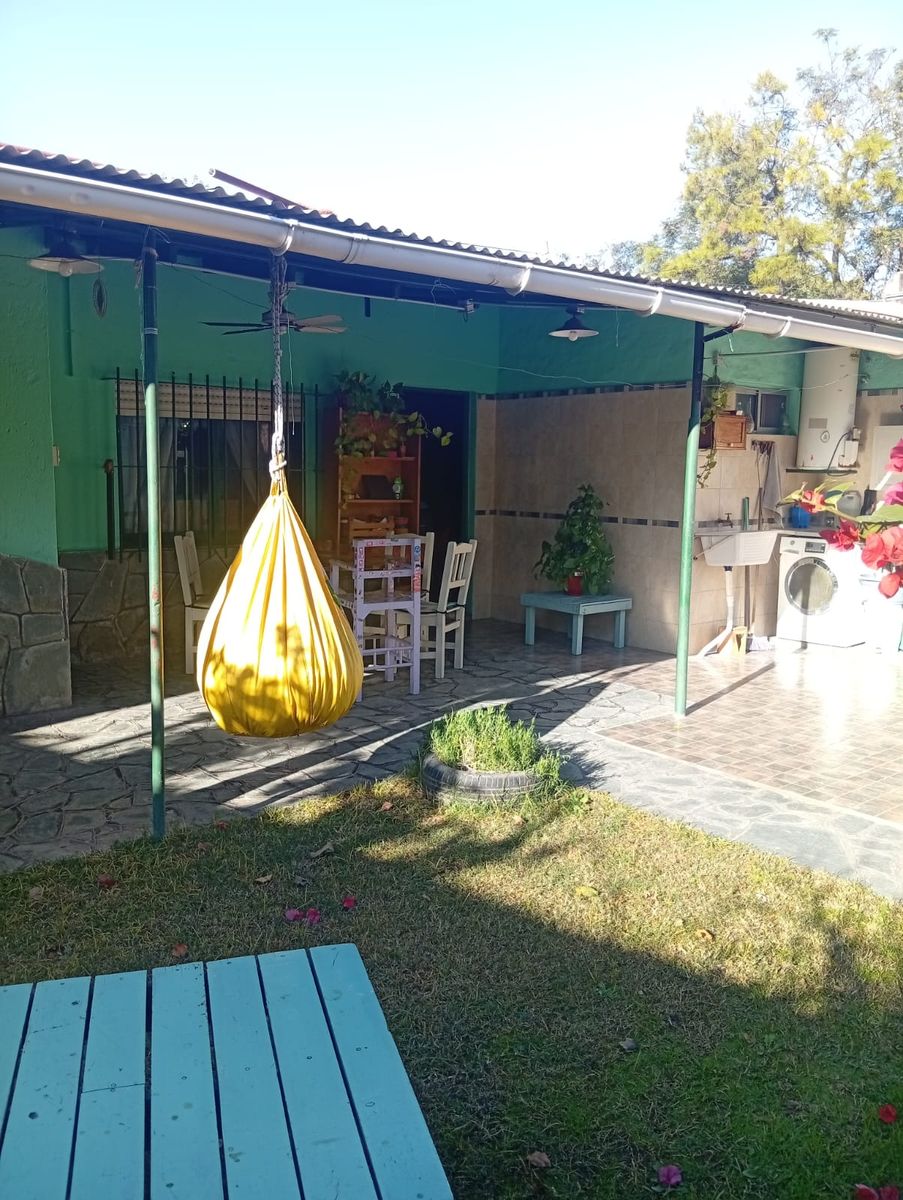 Hermosa Casa - Zona Céntrica - Garin