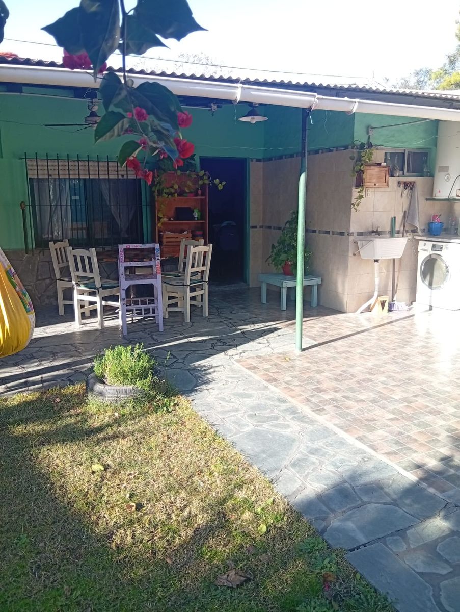 Hermosa Casa - Zona Céntrica - Garin