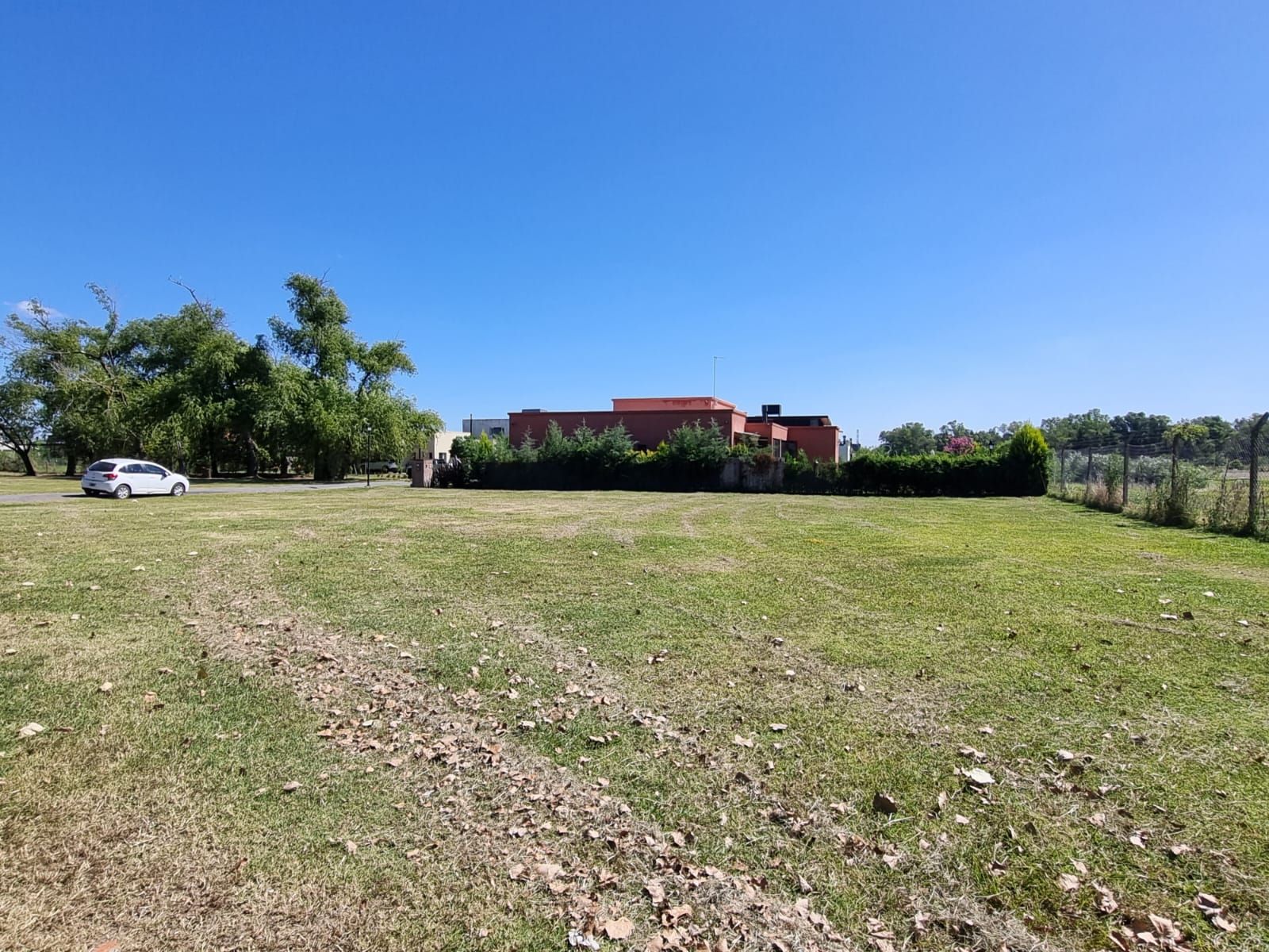 Barrio Santa Isabel - Excelente Lote perimetral