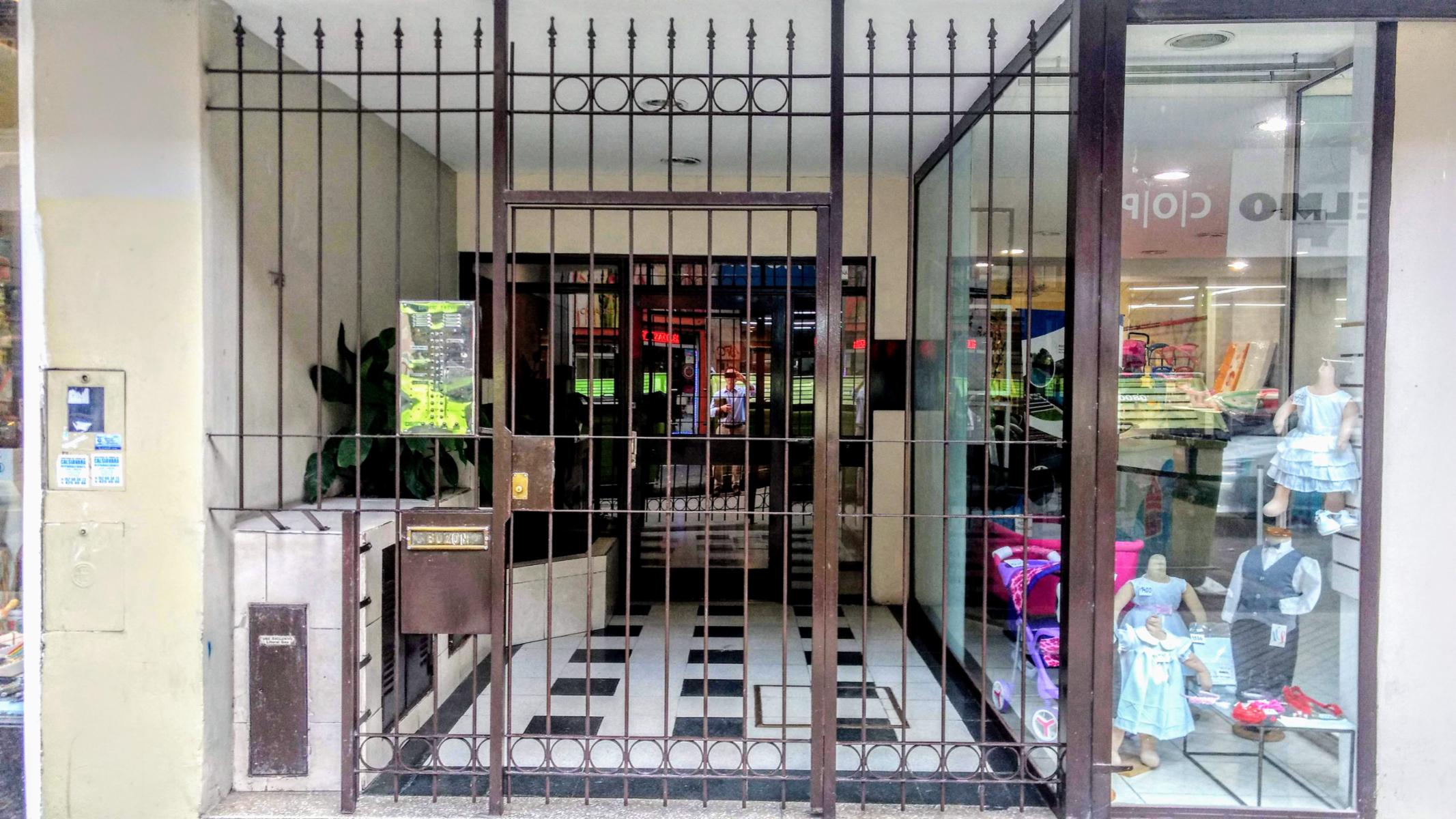 VENTA SEMIPISO 3 DORMITORIOS MICROCENTRO