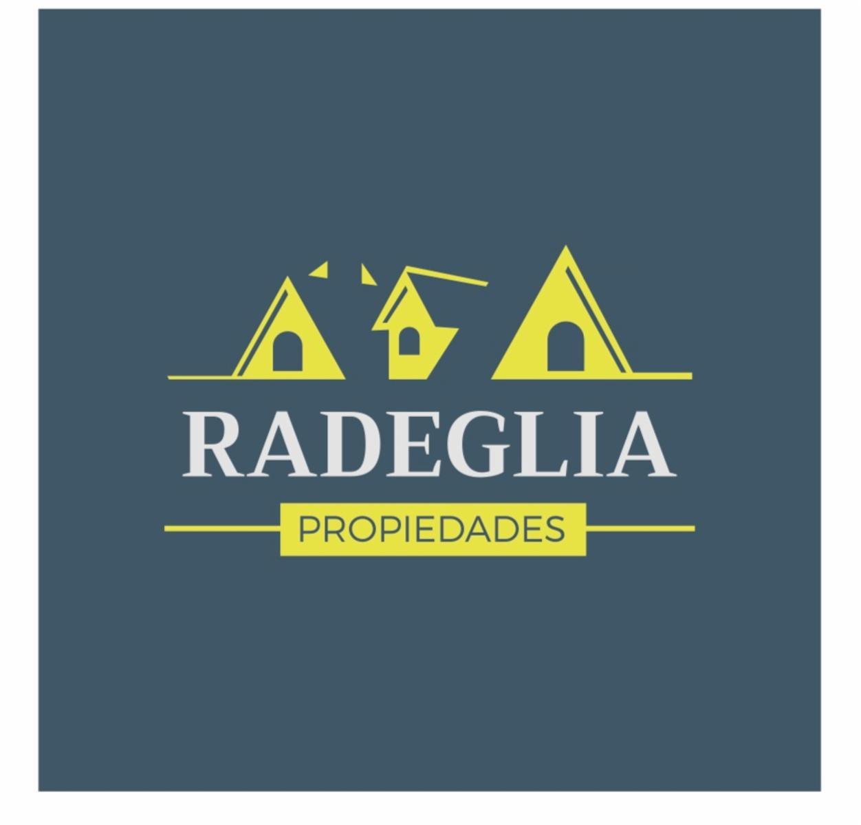 Espectacular chalet 6 amb. en Lomas de Zamora