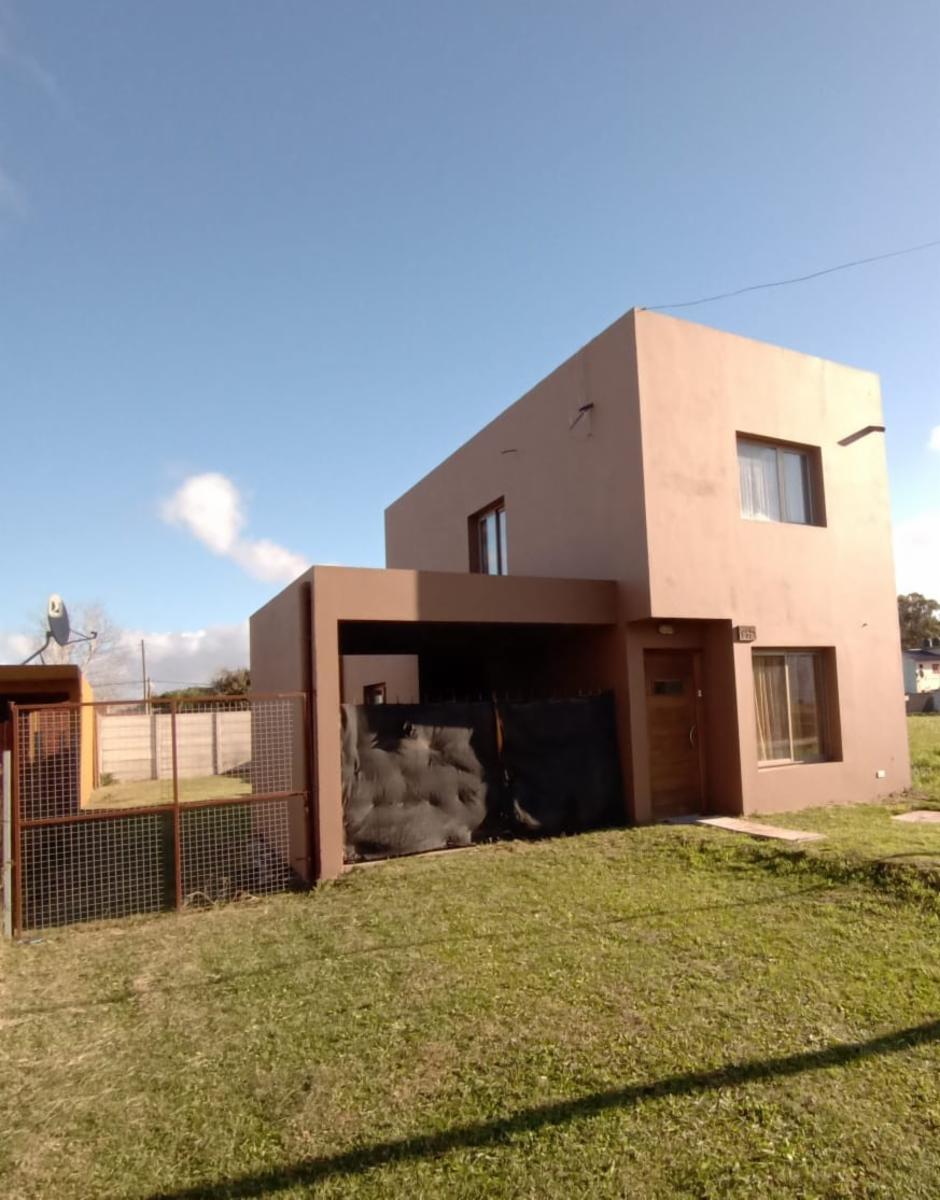 CASA DE 3 AMBIENTES EN LA COSTA SANTA ELENA,MAR CHIQUITA
