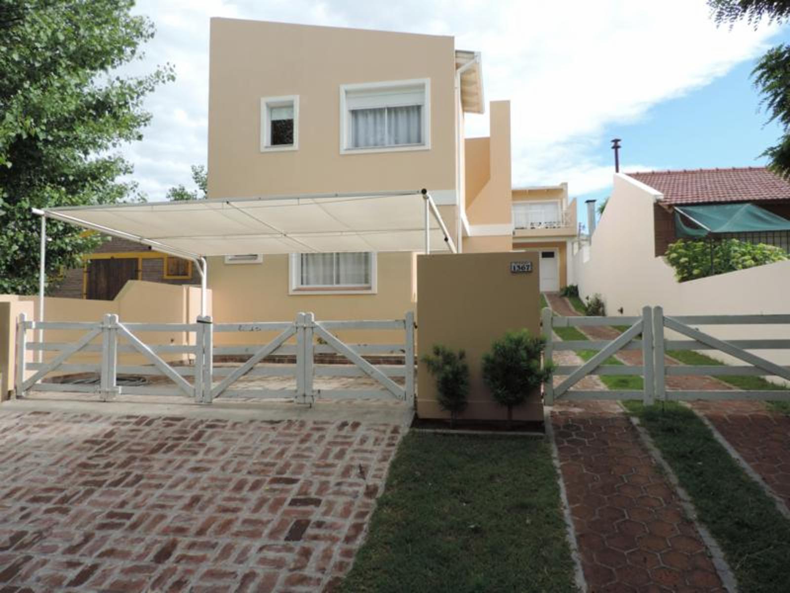 En Venta Hermoso Complejo De Duplexs, Con Muy Buena Rentabilidad, Listo Para Poner En Funcionamiento