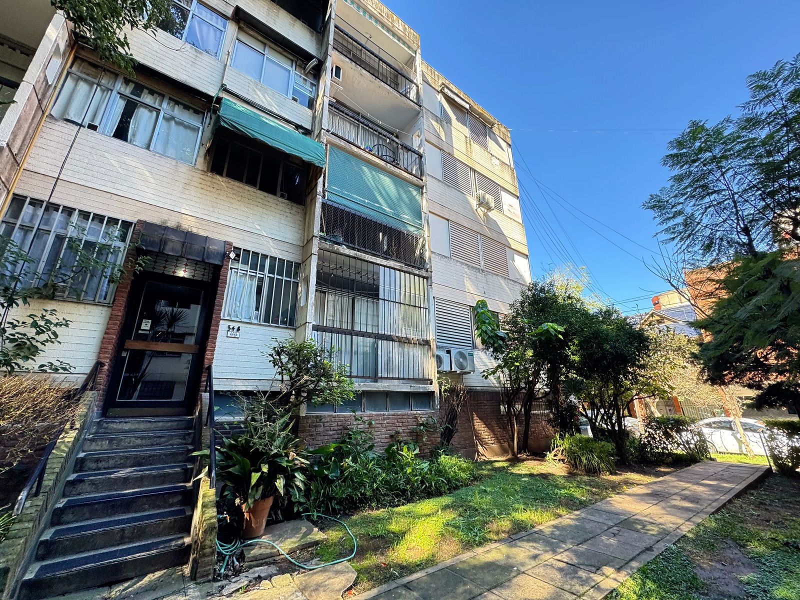 Venta Departamento 3 Ambientes Tercer Piso Frente Ciudad Jardin