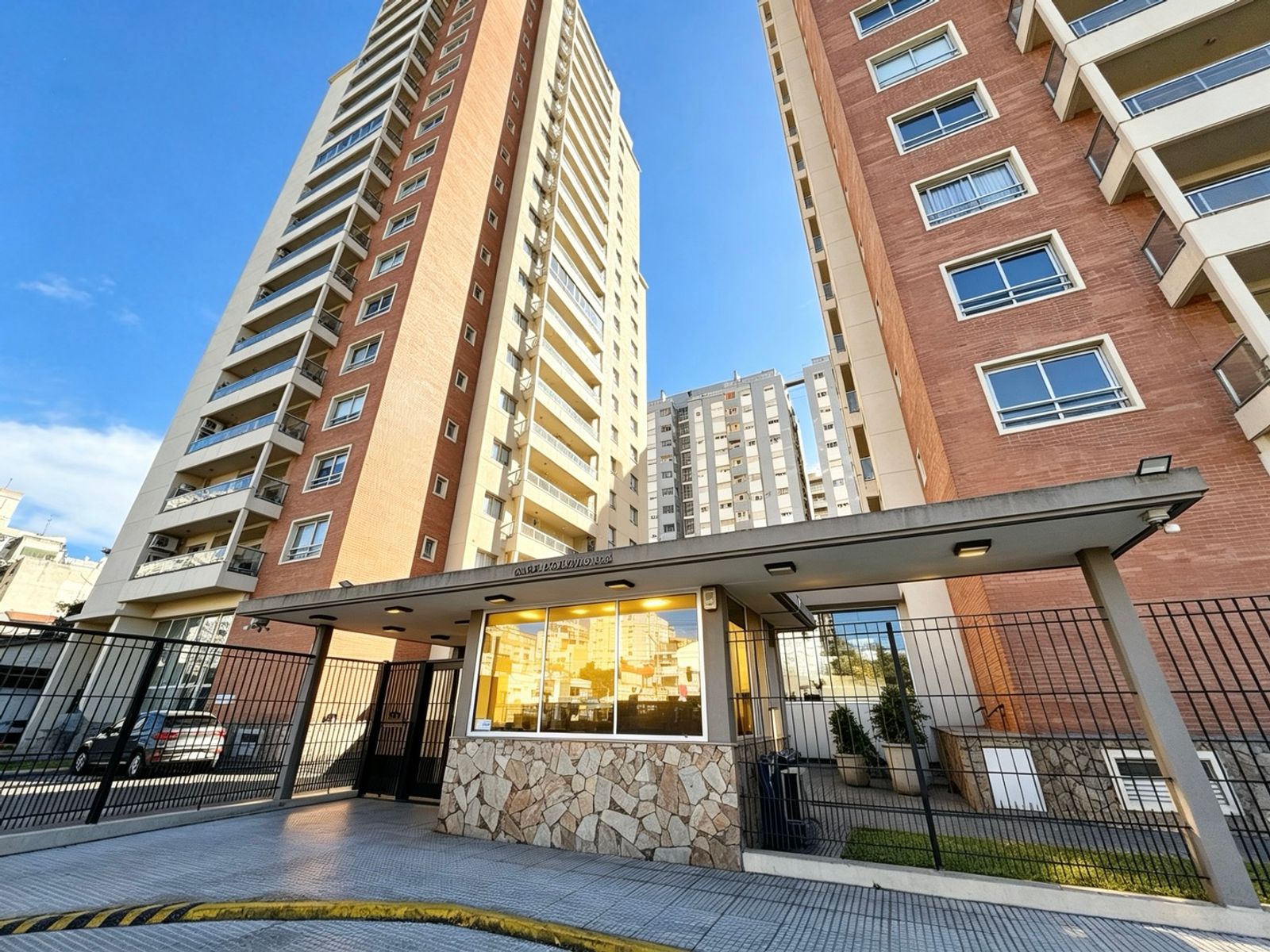 Venta Departamento 2 Ambientes Con Cochera En Ramos Mejia