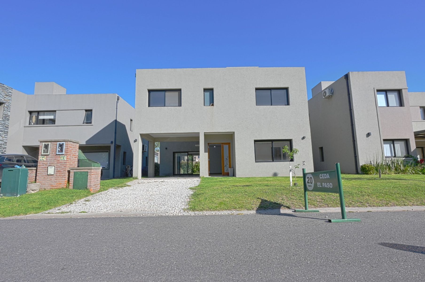 Casa 4 Ambientes En Venta En Haras María Eugenia, Moreno