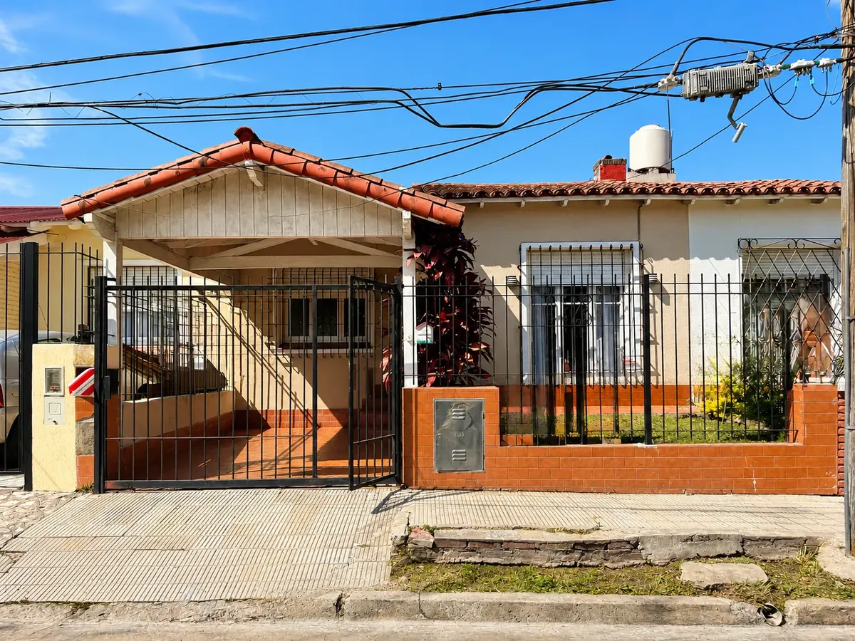 Venta Casa 7x20 4 Ambientes En Ciudad Jardin