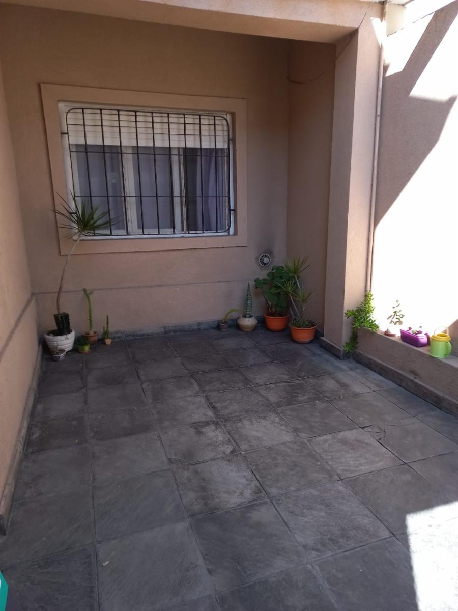 EXCELENTE PH AL FRENTE CON GARAGE