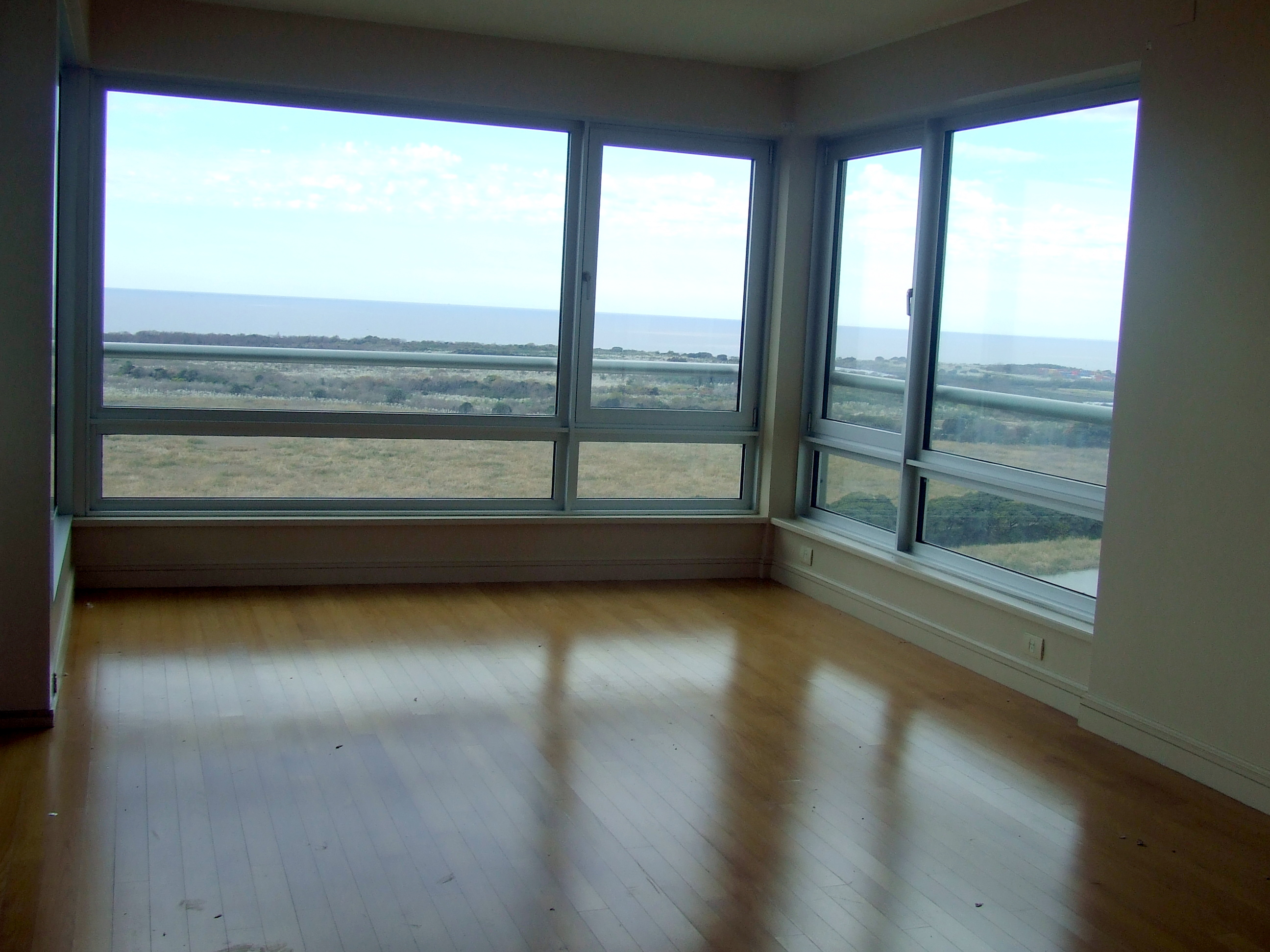 Puerto Madero, Le Parc, 3 amb con cochera, vista al rio