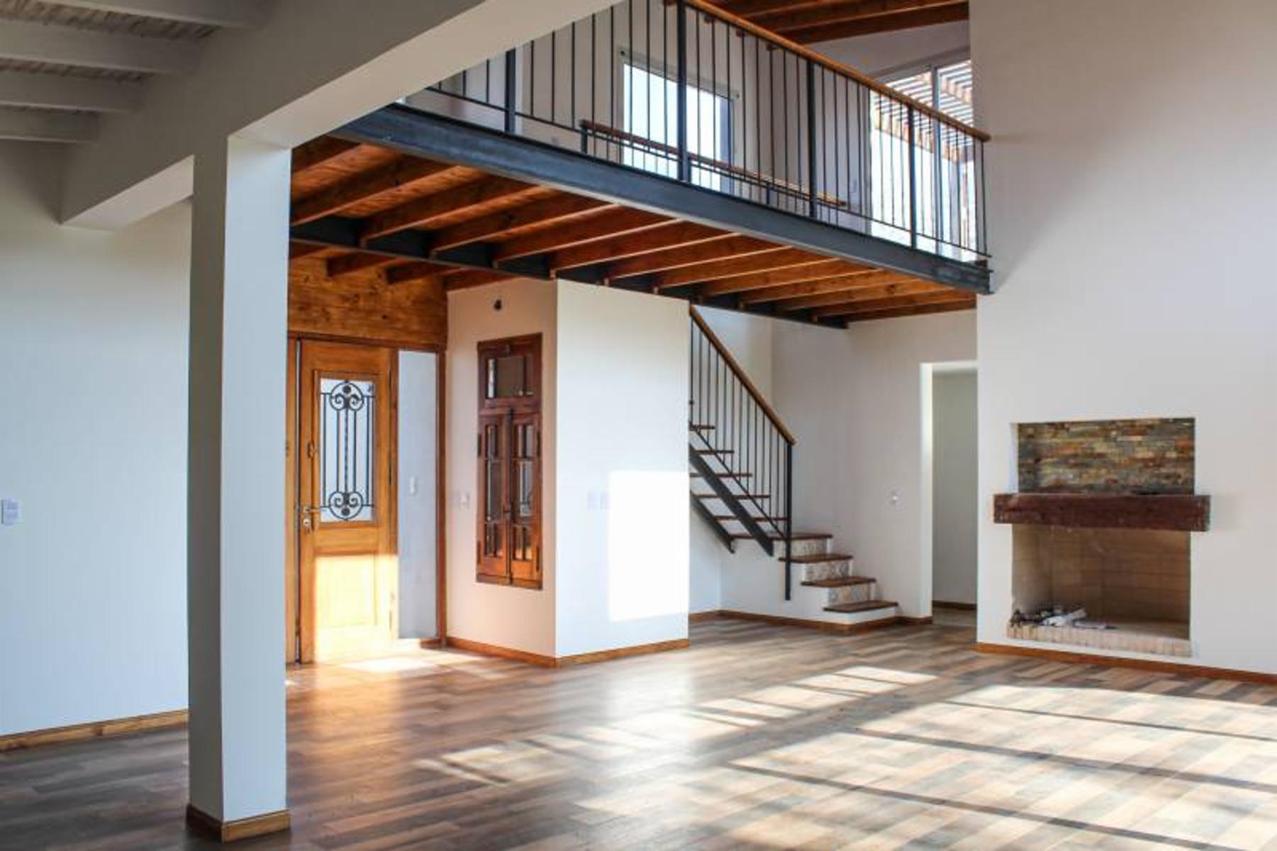 Barrio San Matias Casa a estrenar
