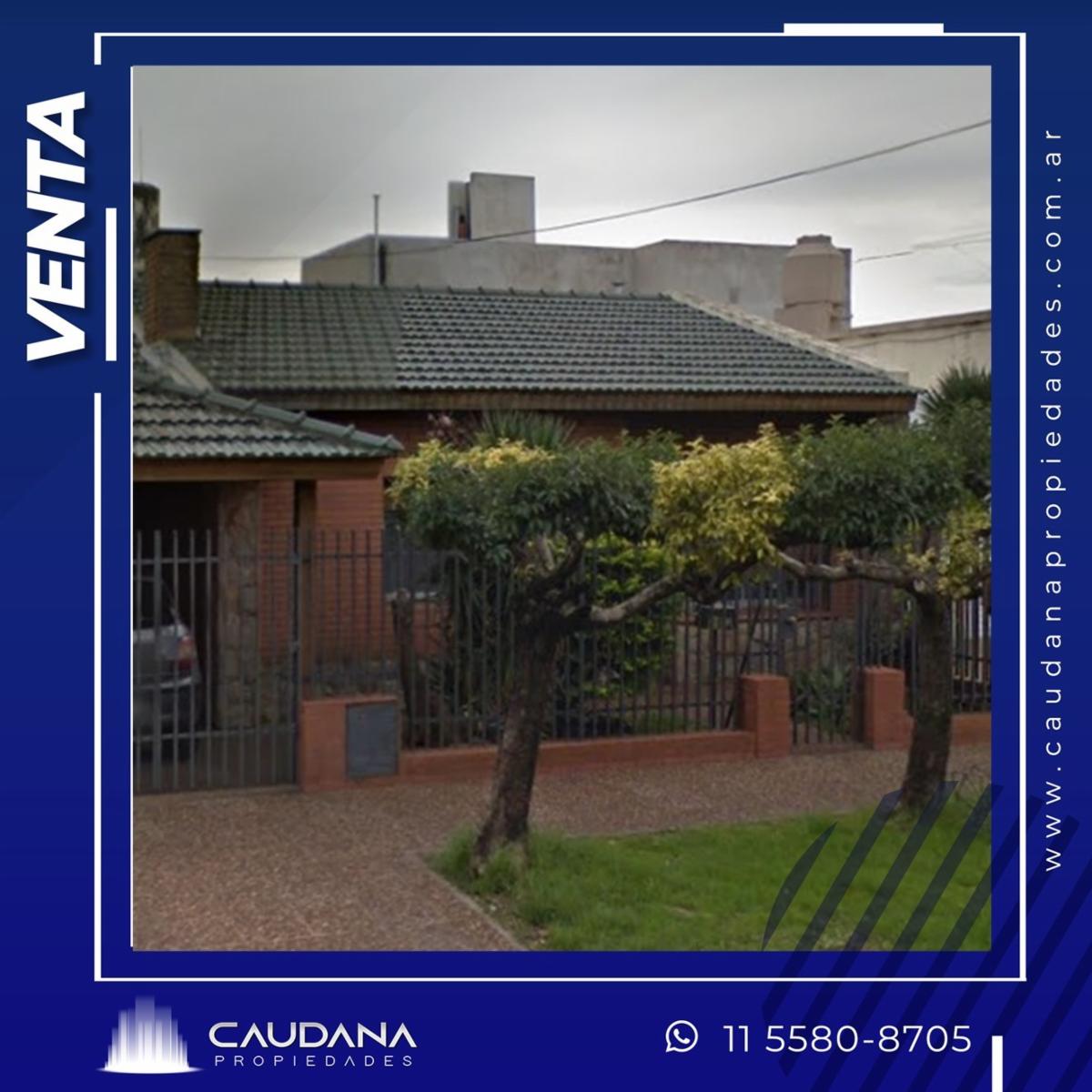 Casa chalet 4 ambientes sobre lote 10x22 - R. Indarte 800 V. Luzuriaga