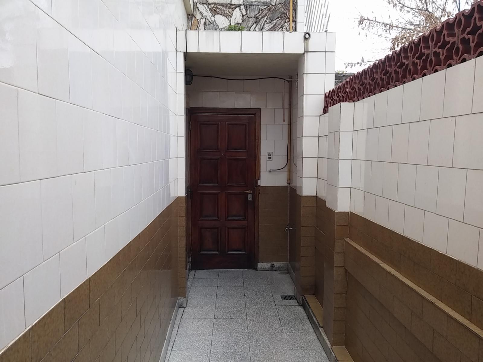 PH 3 amb sin expensas, amplio con patio V. Lugano