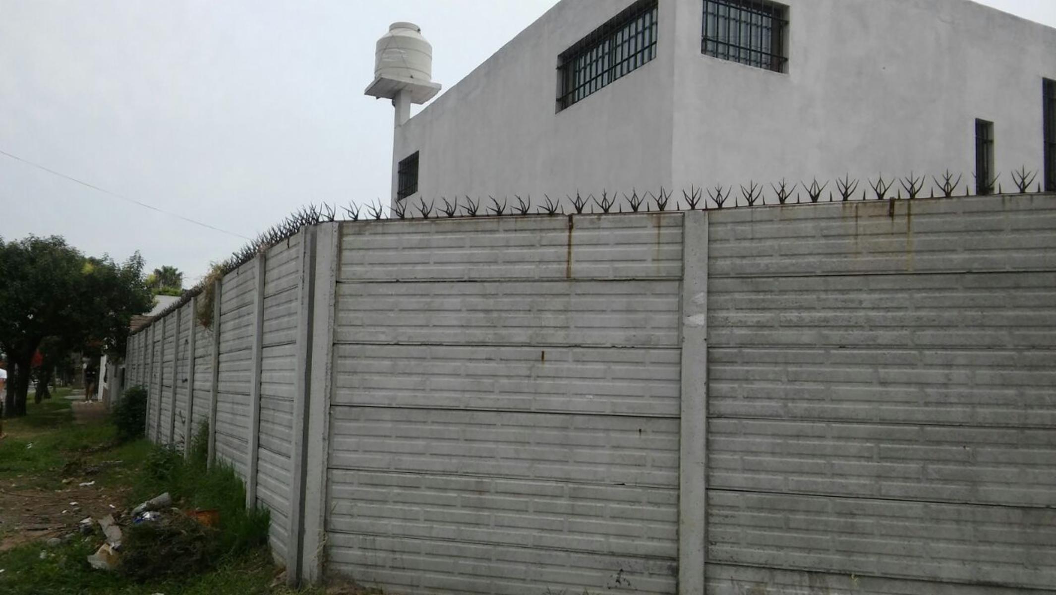 CASA 4 AMBIENTES EN GRAND BOURG