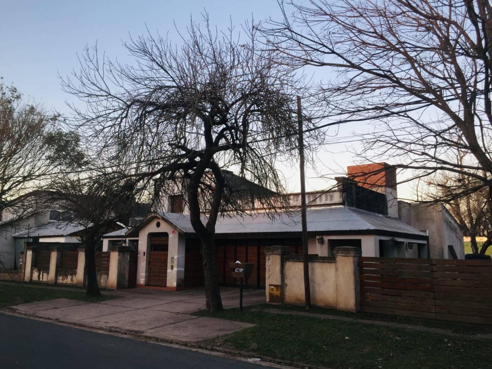 Venta Casa en el centro de Funes.