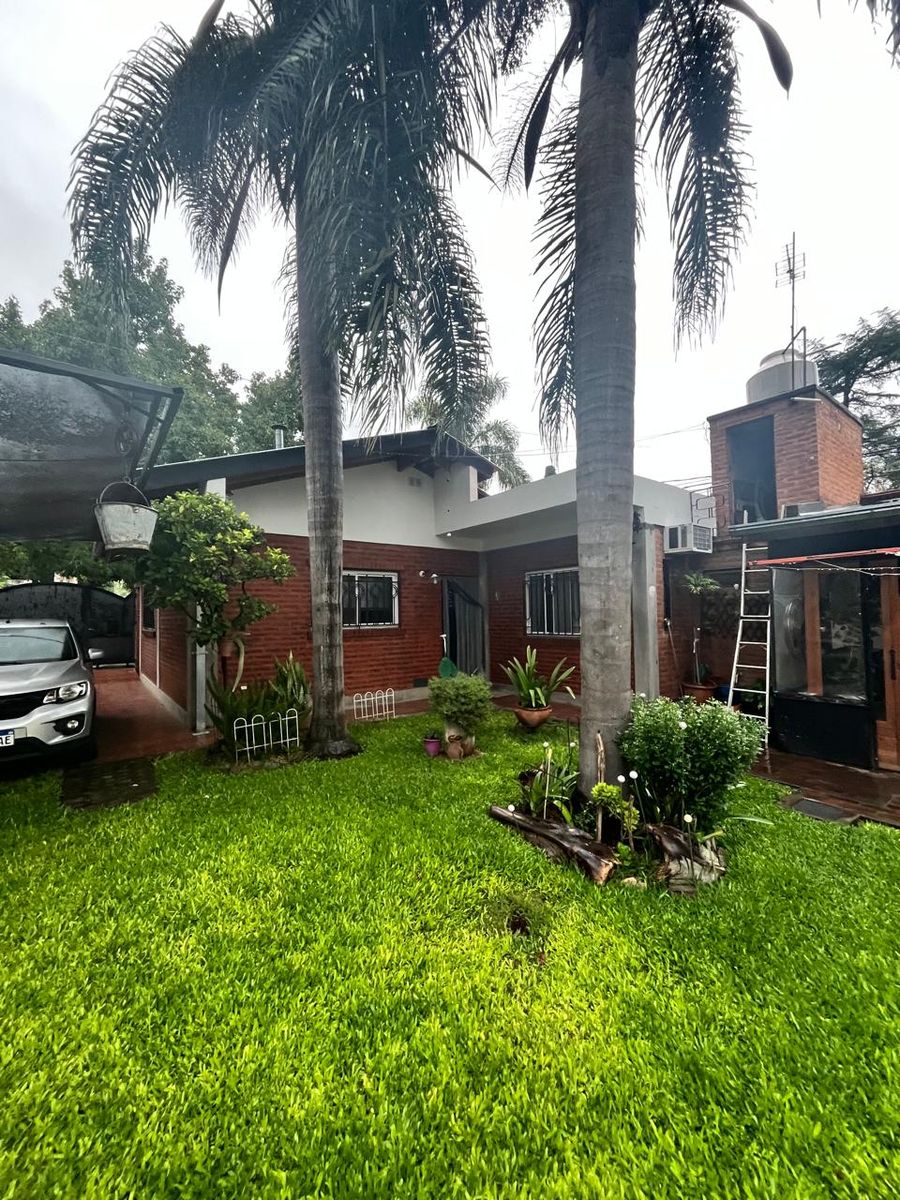 Venta de muy lindo chalet inmejorable estado