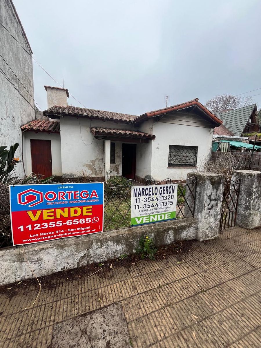VENTA CASA PARA RECICLAR zona exclusiva a 300 metros del centro de San Miguel