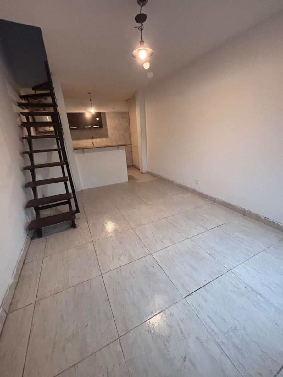 VENTA 2 ambientes en Duplex Hecho a Nuevo