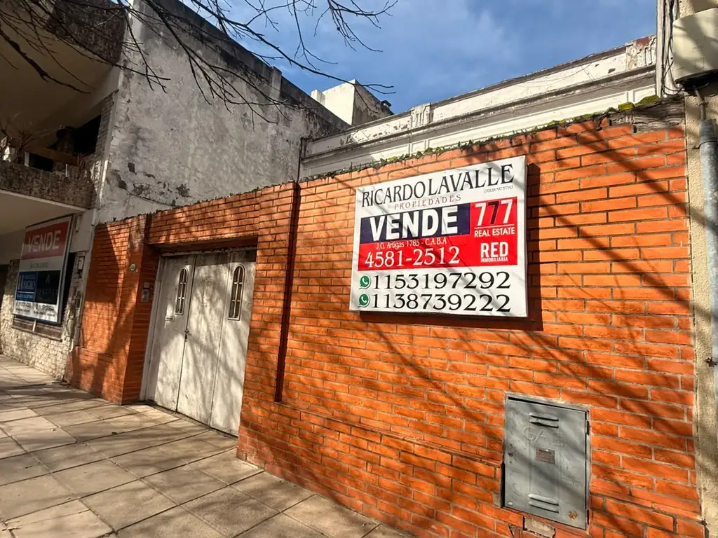 Venta Terreno, 8mts frente, 34mts fondo,- Villa General Mitre