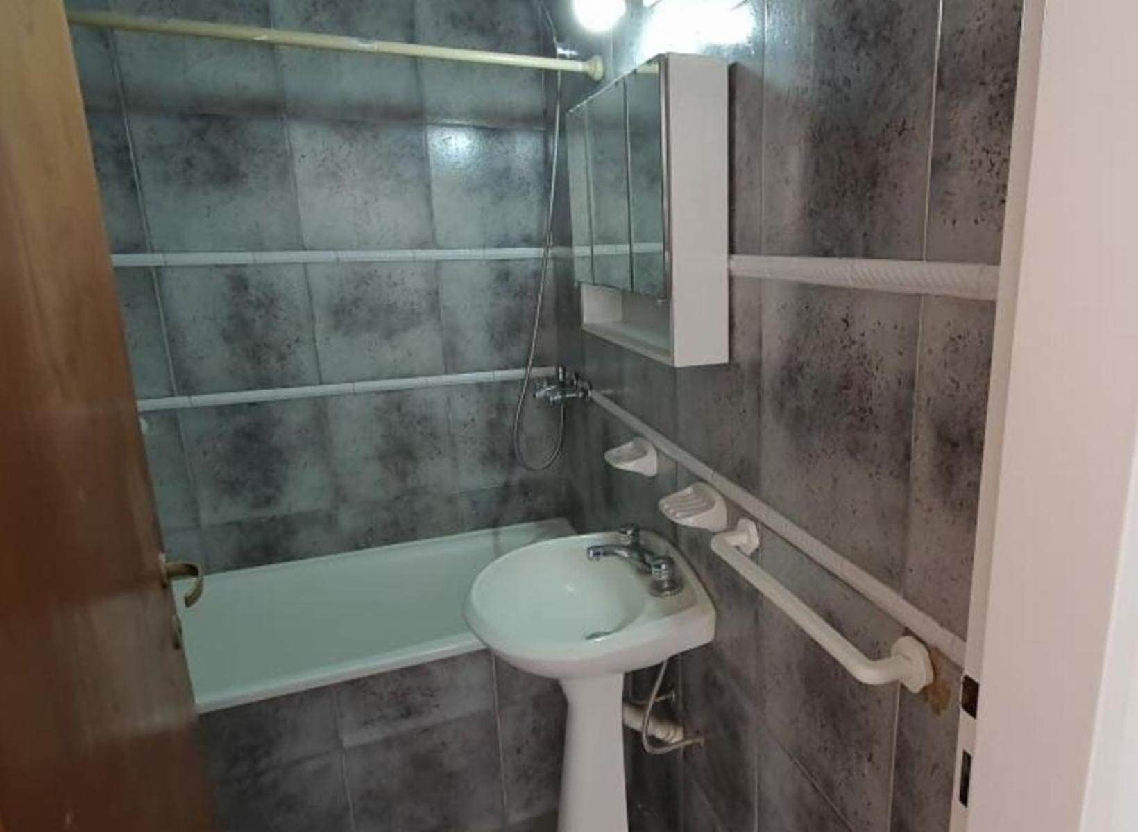 VENTA DEPARTAMENTO DE 3 AMBIENTES EN RAMOS MEJIA