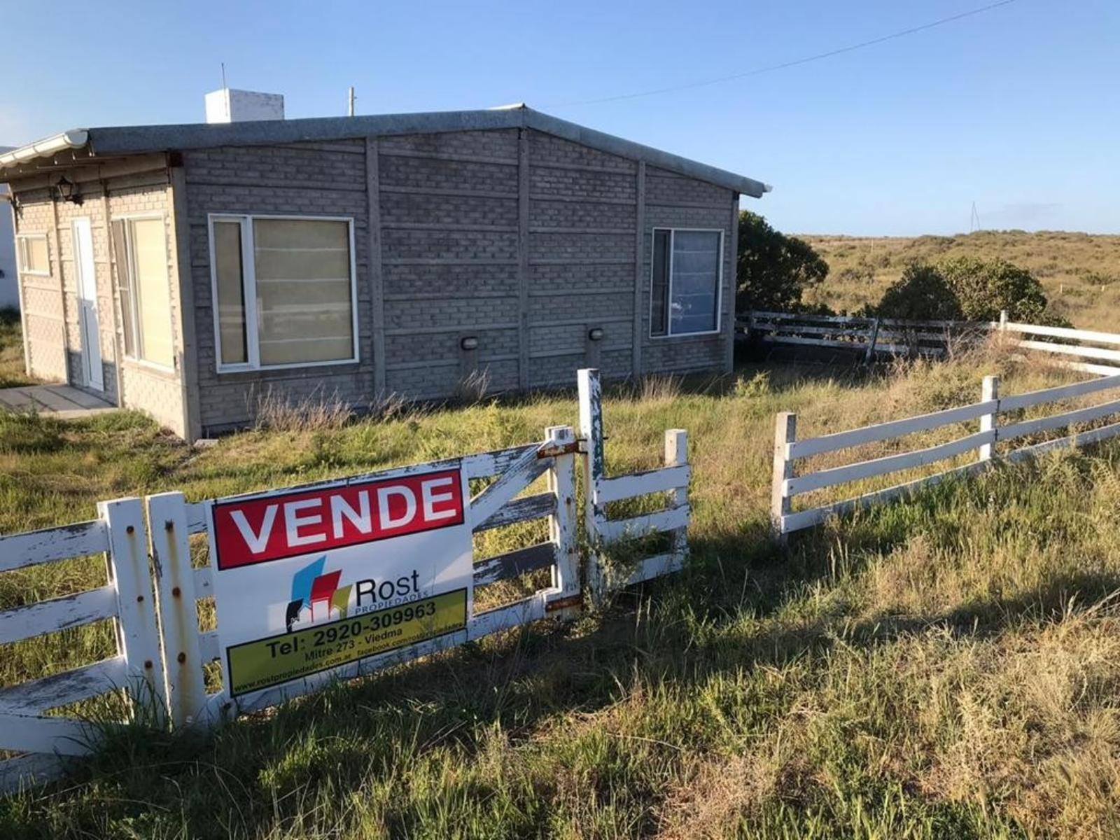 SE VENDE CASA EN LA LOBERIA