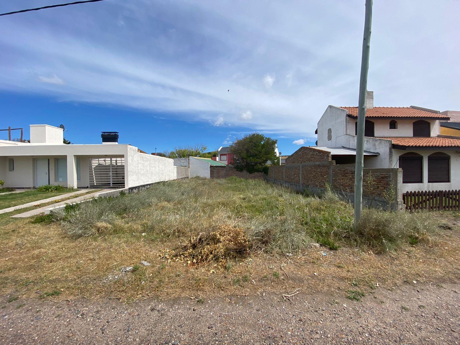 Excelente lote en Balneario El Cóndor, a metros del mar