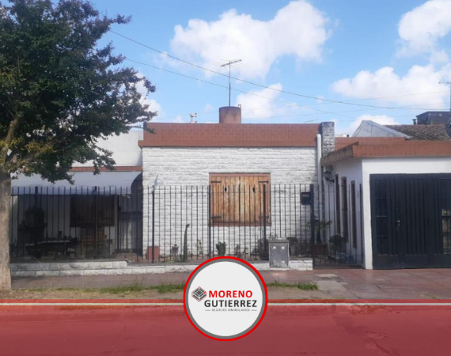 Casa en venta en Villa Luzuriaga