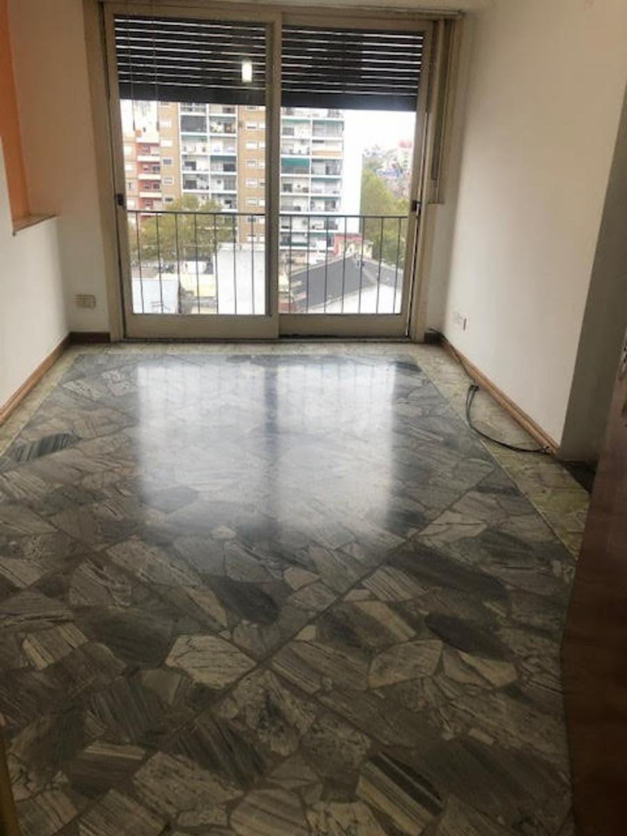 DOS AMB FRENTE ESTACION RAMOS NORTE