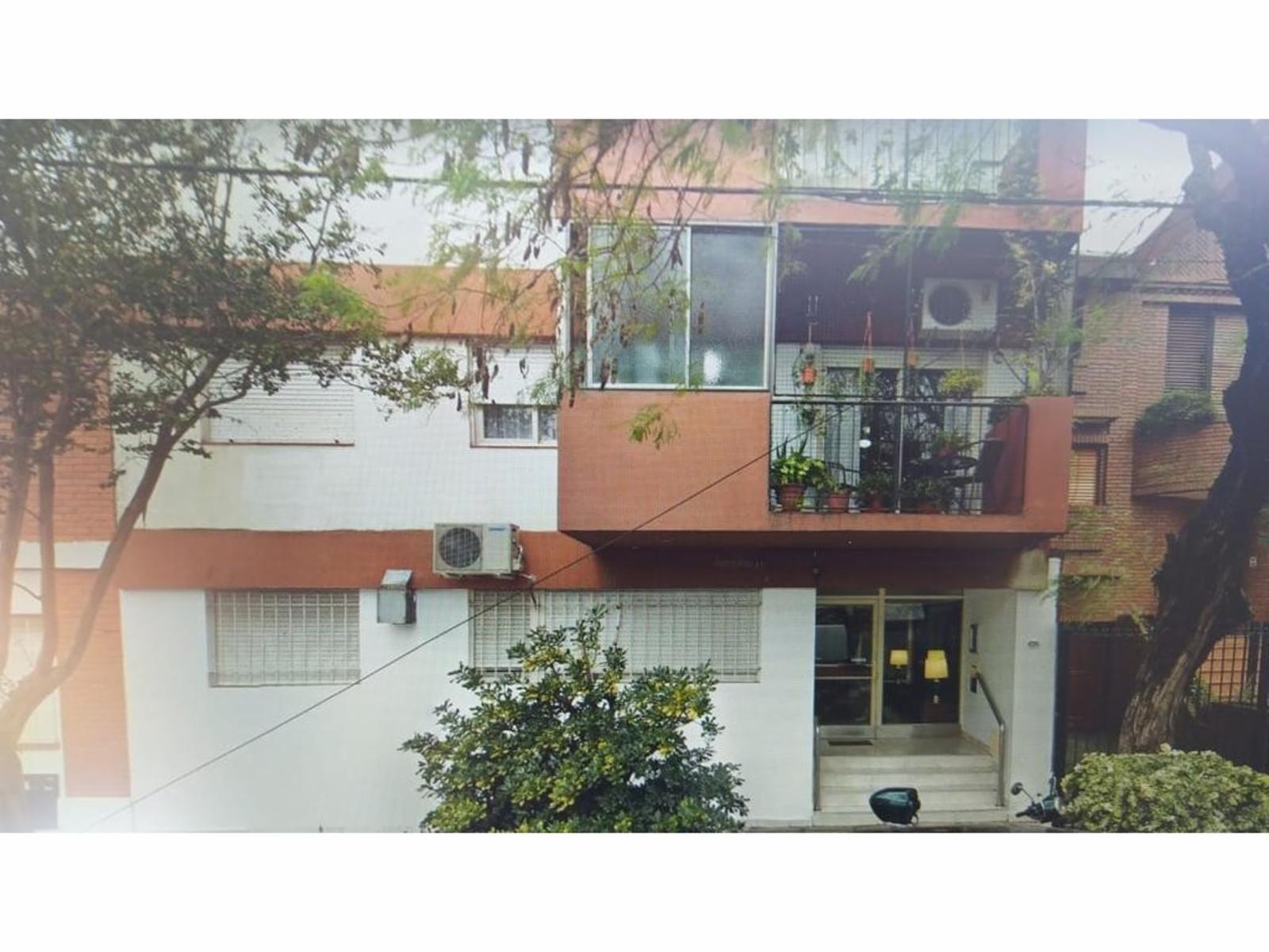 ARTILLEROS 2285 - PLANTA BAJA DEPARTAMENTO 2 AMB  CONTRAFRENTE CON PATIO